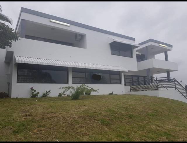 4 BEDROOM HOUSE FOR SALE IN OCEAN VIEW